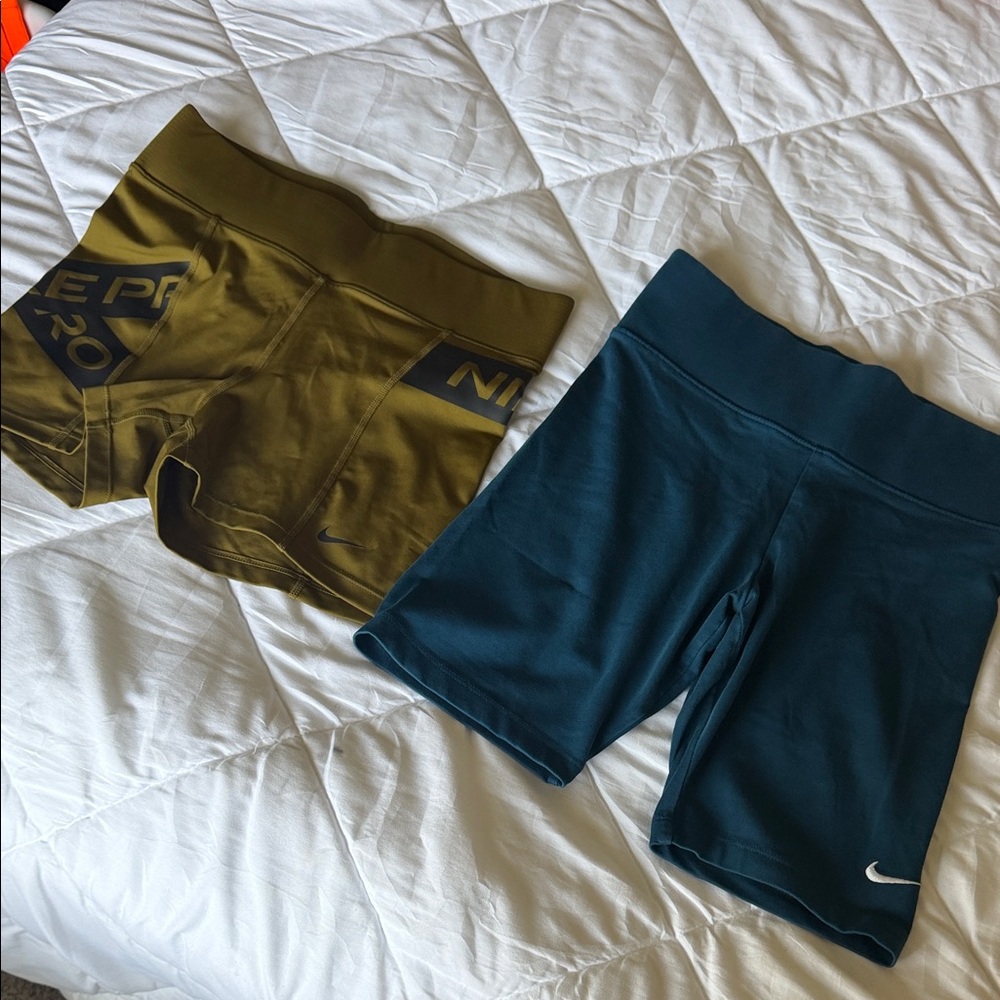 NikeAthletic Shorts - Olive and Teal